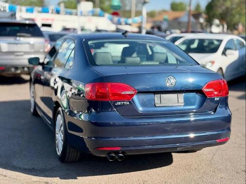 Tempest Blue Metallic 2014 Volkswagen Jetta Auto SE