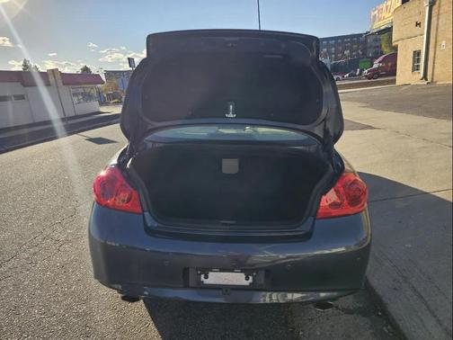 2013 INFINITI G37 Journey