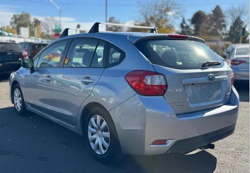 2016 Subaru Impreza 2.0i