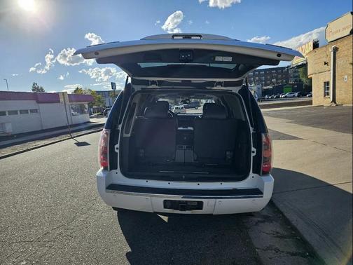 2008 GMC Yukon Denali