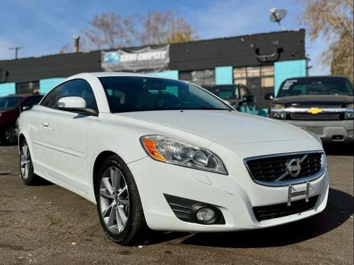 2013 Volvo C70 T5