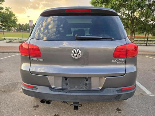 2012 Volkswagen Tiguan SE
