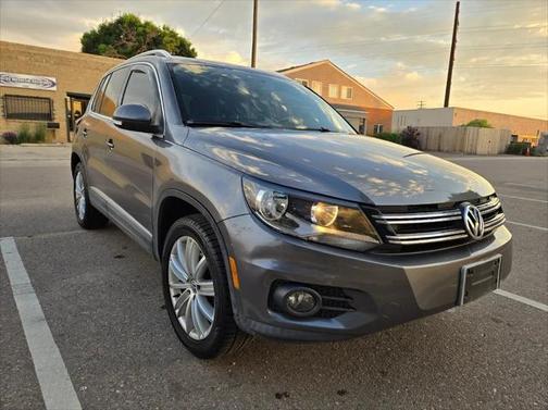 2012 Volkswagen Tiguan SE