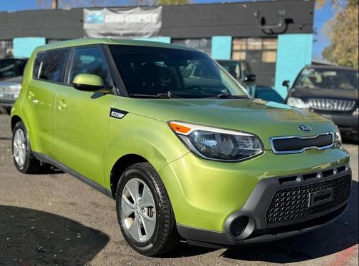2016 Kia Soul Base