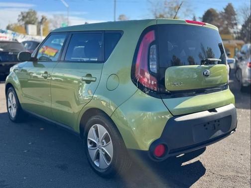 2016 Kia Soul Base