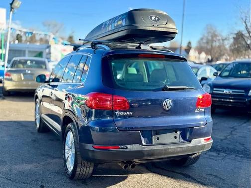 2013 Volkswagen Tiguan SE