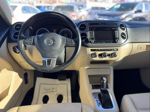 2013 Volkswagen Tiguan SE