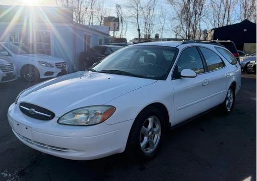 2003 Ford Taurus SE