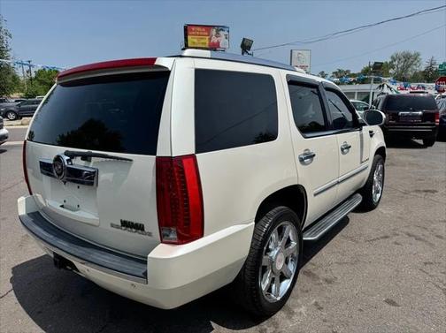 2008 Cadillac Escalade Base