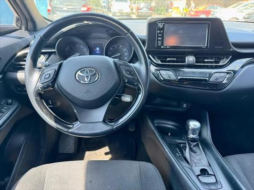 2018 Toyota C-HR XLE Premium