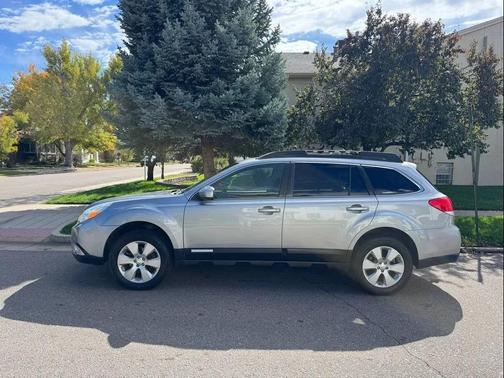 2011 Subaru Outback 2.5 i Premium