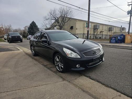 2012 INFINITI G37x Base