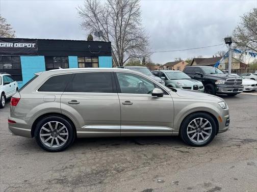 2017 Audi Q7 3.0T Prestige