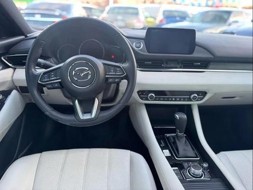 2018 Mazda Mazda6 Signature