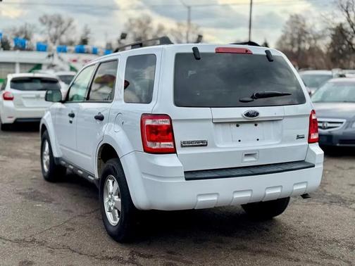 2011 Ford Escape XLT