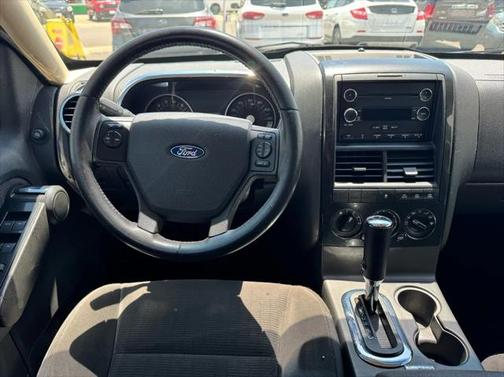 2010 Ford Explorer XLT