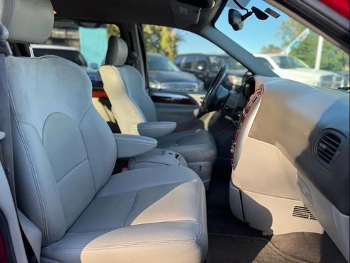 2007 Chrysler Town & Country Limited