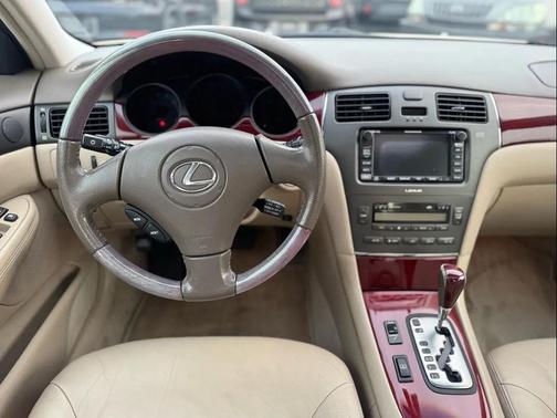 2002 Lexus ES 300 Base