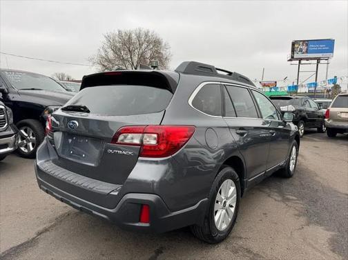 2018 Subaru Outback 2.5i Premium