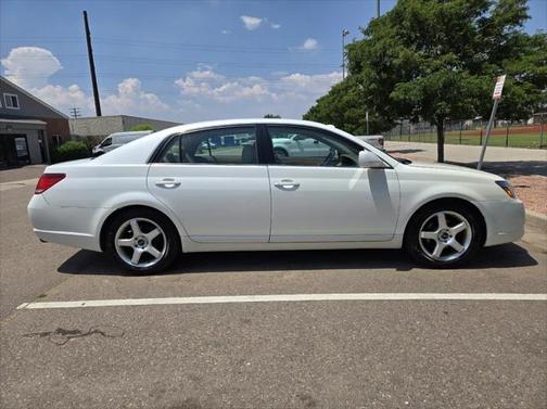 2006 Toyota Avalon XLS