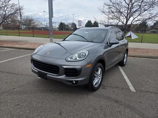 2018 Porsche Cayenne Platinum Edition