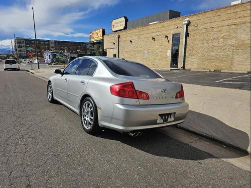 2005 INFINITI G35 Base