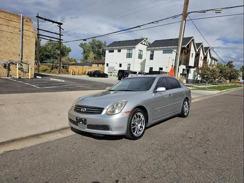 2005 INFINITI G35 Base