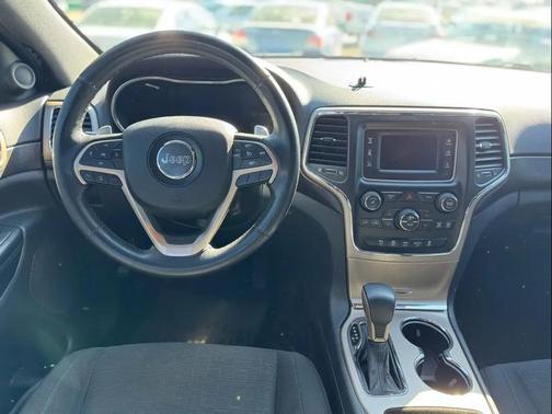 2016 Jeep Grand Cherokee Laredo