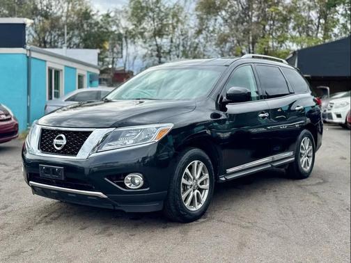 2016 Nissan Pathfinder SL