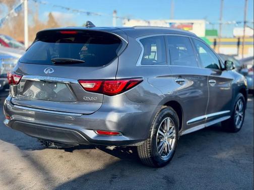 2018 INFINITI QX60 Base