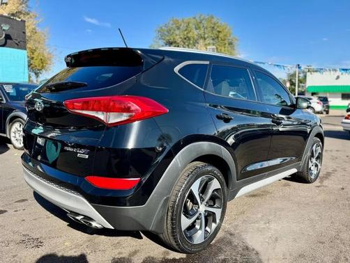 2017 Hyundai TUCSON Sport