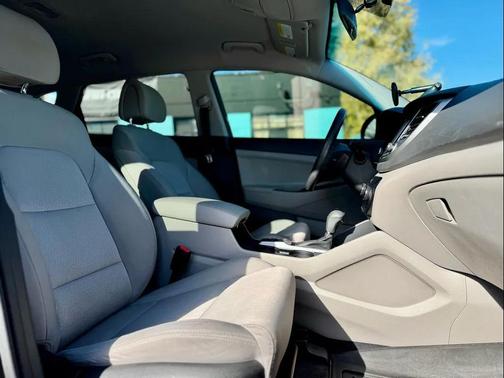 2017 Hyundai TUCSON Sport
