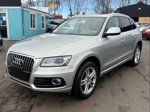 2014 Audi Q5 2.0T Premium Plus