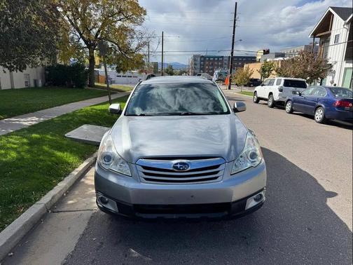 2011 Subaru Outback 2.5 i Premium