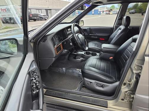 1998 Jeep Grand Cherokee Laredo 4WD