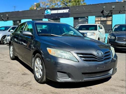 2011 Toyota Camry LE