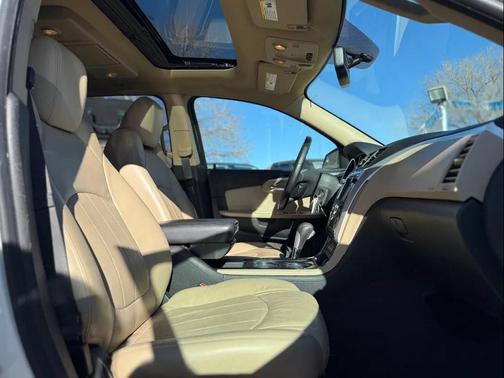 2012 Chevrolet Traverse LTZ