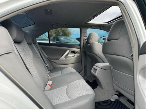 2007 Toyota Camry SE V6