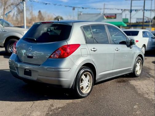 2009 Nissan Versa 1.8 S