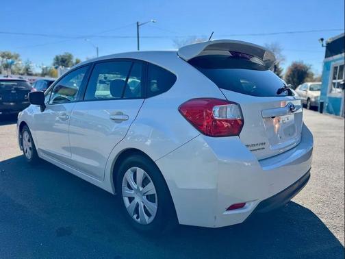 2014 Subaru Impreza 2.0i