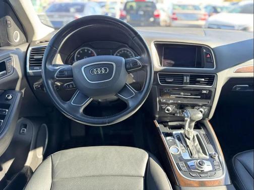 2016 Audi Q5 2.0T Premium Plus
