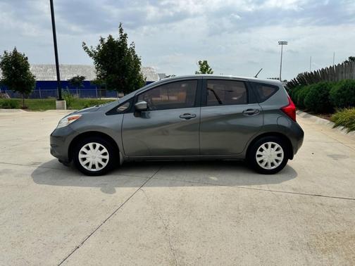 2016 Nissan Versa Note SV