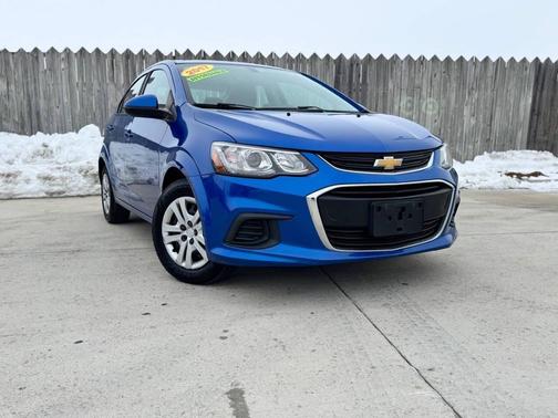 2017 Chevrolet Sonic LS
