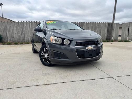 2013 Chevrolet Sonic LS
