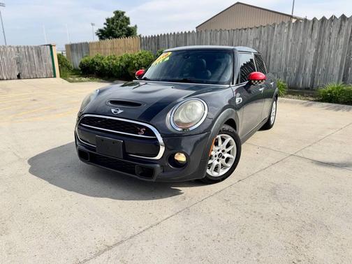 Moonwalk Grey Metallic 2016 MINI Hardtop Cooper S