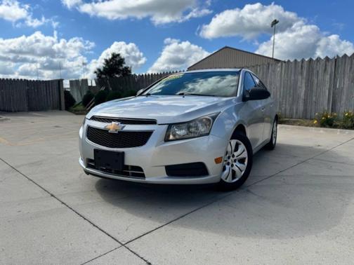 2013 Chevrolet Cruze LS