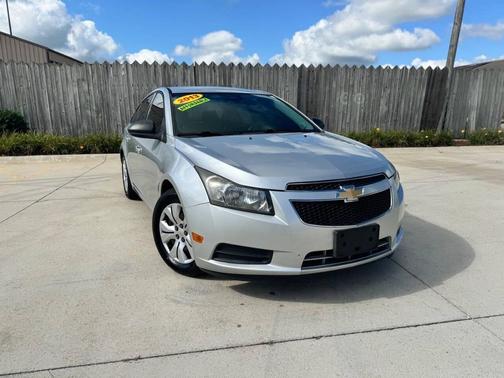 2013 Chevrolet Cruze LS