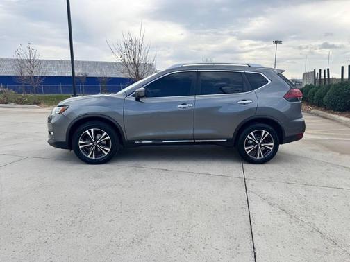 2018 Nissan Rogue SL