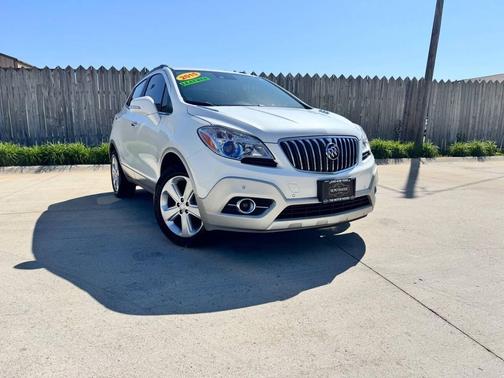 White Pearl Tricoat/Satin Nickel Metallic 2015 Buick Encore Premium
