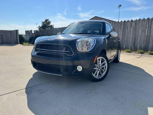 2016 MINI Countryman Cooper S ALL4